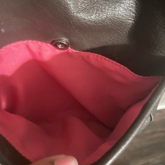 Stone Mountain Brown Leather Bag - Picture 4 of 4